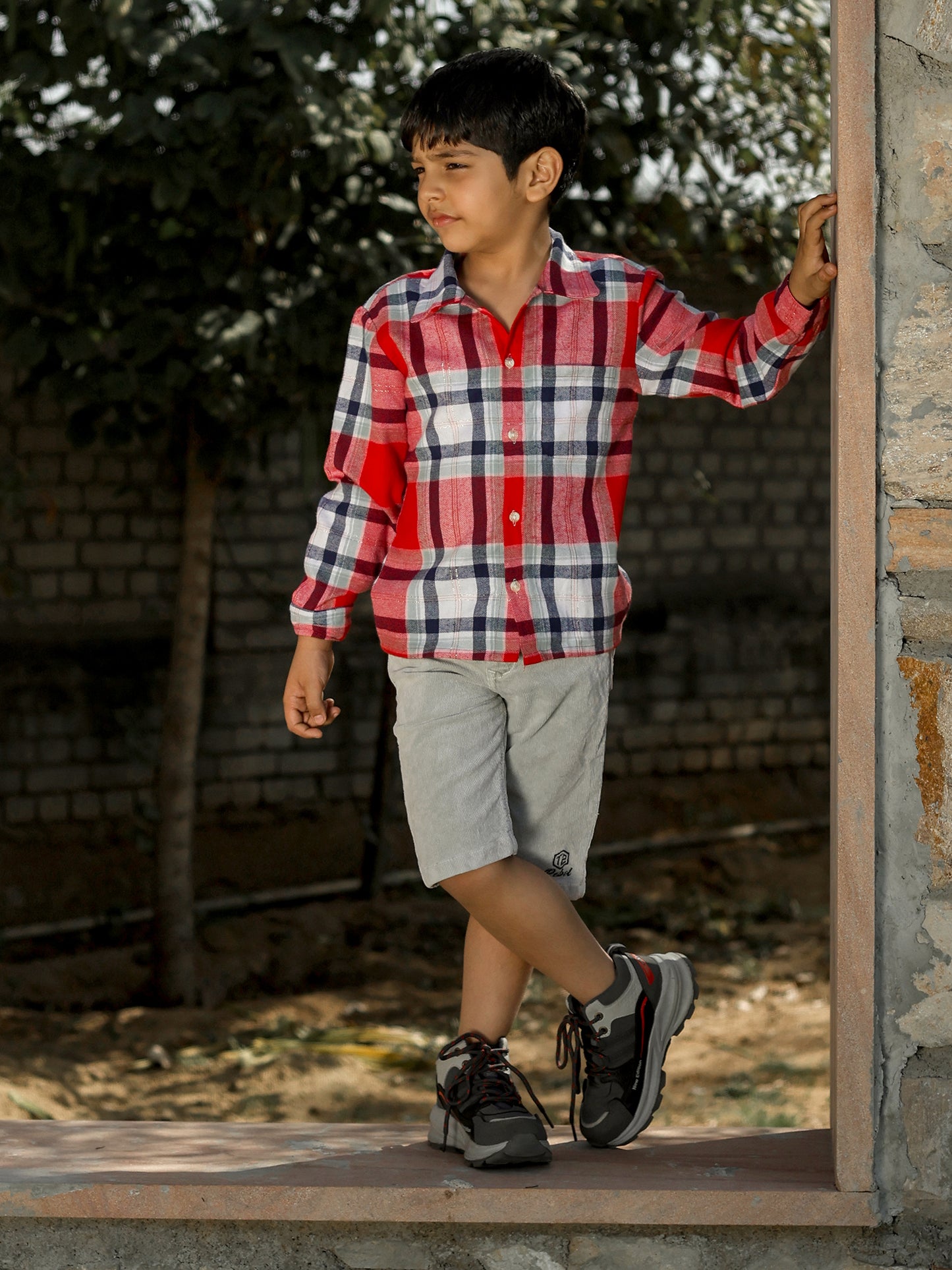 Boys' Classic Plaid Button-Down Shirt