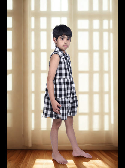 Girls Sleeveless Checkered Cotton Dress